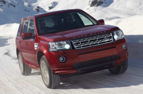 The Firenze Red Freelander Metropolis driving in the snow.