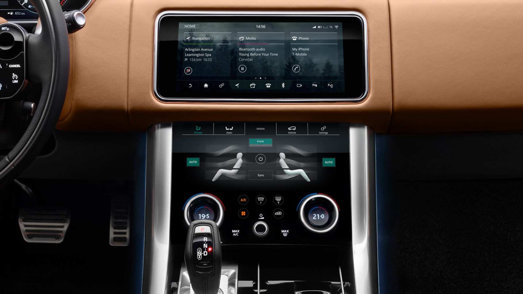 Our Touch Pro Duo in-car infotainment system beautifully integrates two 10” high-definition Touchscreens. 