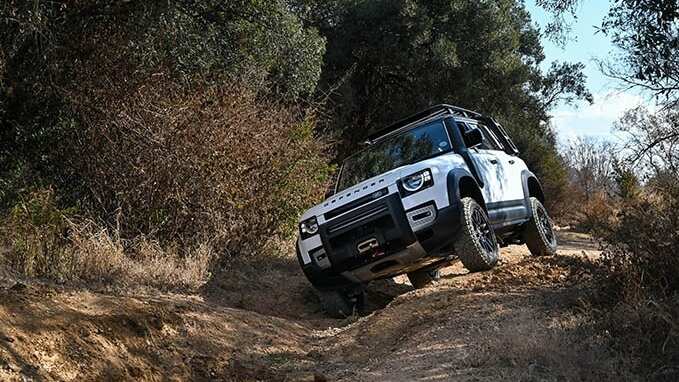 COMPLIMENTARY EXPERIENCE DRIVE