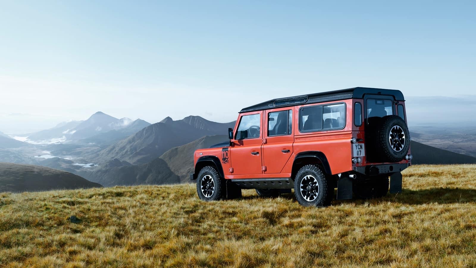 CLASSIC DEFENDER ACCESSORIES